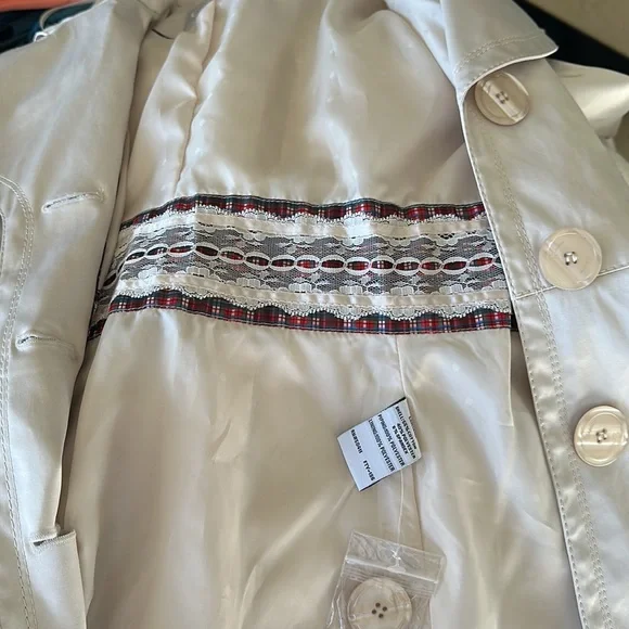 Jessica Simpson rain coat - Picture 6 of 6